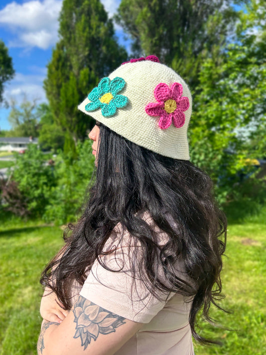 Miss Flora Bucket Hat 🌸